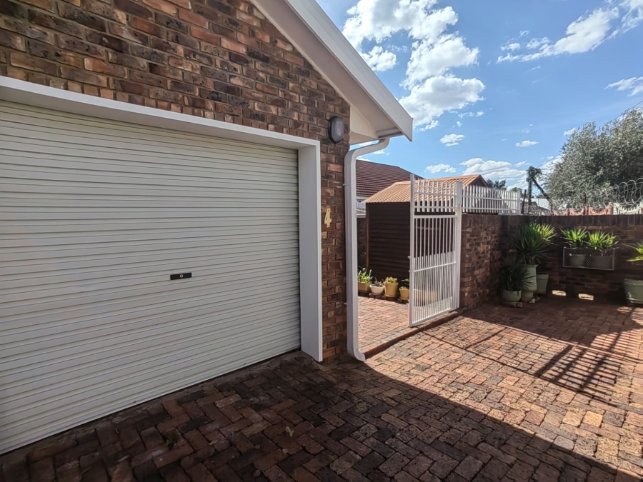 2 Bedroom Property for Sale in Parys Free State